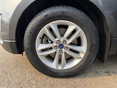 2017 Ford Edge SEL  ONE OWNER - Photo 16 - Edmonton, AB T5S 1P8