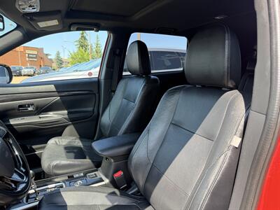 2018 Mitsubishi Outlander SE   - Photo 10 - Edmonton, AB T5S 1P8