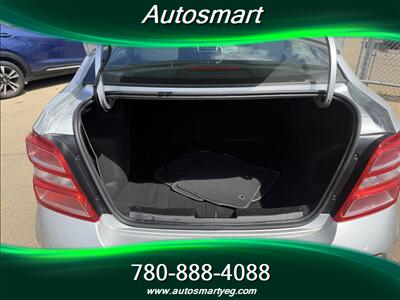 2017 Chevrolet Sonic LT Auto - Photo 7 - Edmonton, AB T5L 1A4