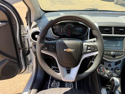 2017 Chevrolet Sonic LT Auto   - Photo 13 - Edmonton, AB T5S 1P8