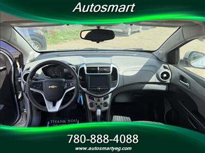 2017 Chevrolet Sonic LT Auto - Photo 9 - Edmonton, AB T5L 1A4