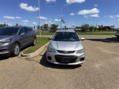 2017 Chevrolet Sonic LT Auto   - Photo 2 - Edmonton, AB T5S 1P8