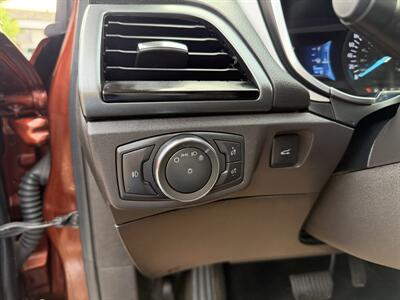2015 Ford Fusion SE  ONE OWNER - Photo 14 - Edmonton, AB T5S 1P8