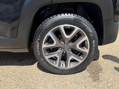 2016 Jeep Renegade Latitude   - Photo 15 - Edmonton, AB T5S 1P8
