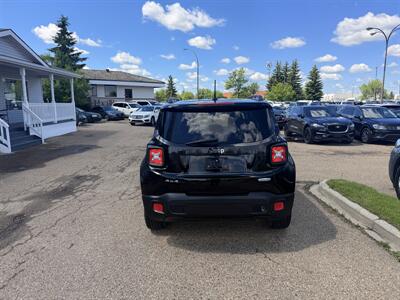 2016 Jeep Renegade Latitude   - Photo 5 - Edmonton, AB T5S 1P8