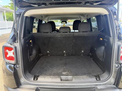 2016 Jeep Renegade Latitude   - Photo 7 - Edmonton, AB T5S 1P8