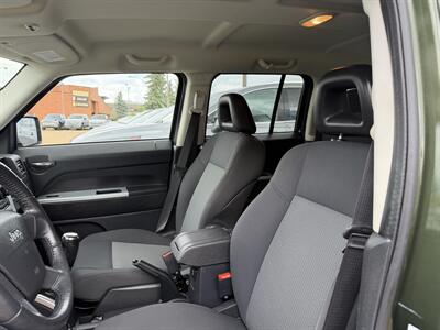 2008 Jeep Patriot Sport  ONE OWNER - Photo 9 - Edmonton, AB T5S 1P8