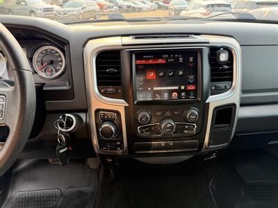 2017 RAM 1500 SLT  ONE OWNER - Photo 11 - Edmonton, AB T5S 1P8