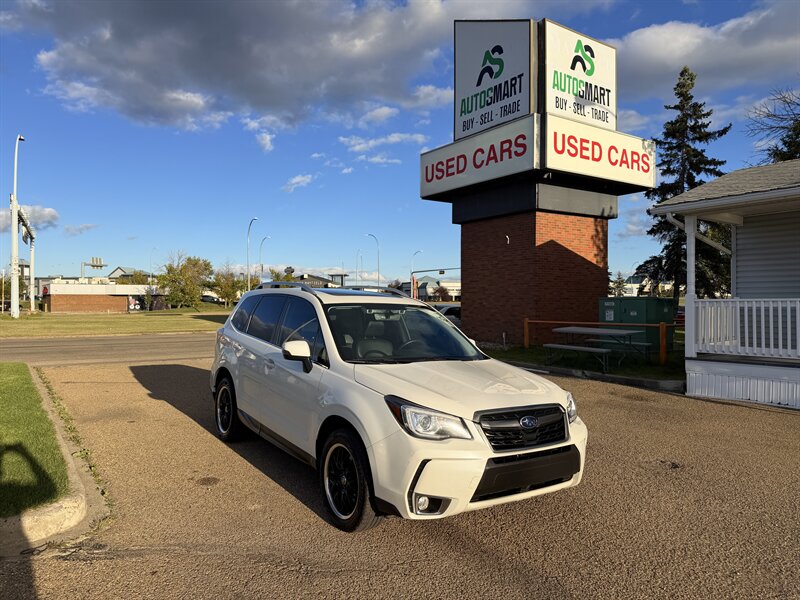 White 2018 Subaru Forester SUV / Crossover  Automatic