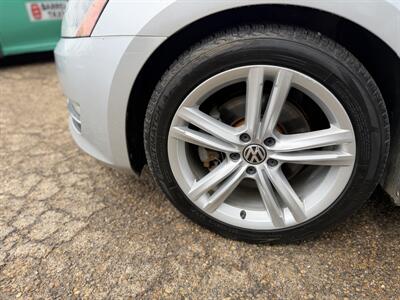 2013 Volkswagen Passat TDI Highline  ONE OWNER - Photo 15 - Edmonton, AB T5S 1P8