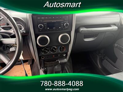 2010 Jeep Wrangler Mountain   - Photo 11 - Edmonton, AB T5L 1A4