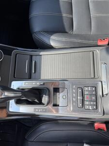2013 Land Rover Range Rover Sport HSE LUX  LOW KM - Photo 13 - Edmonton, AB T5S 1P8