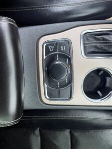 2017 Jeep Grand Cherokee Limited   - Photo 13 - Edmonton, AB T5L 1A4