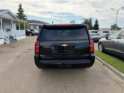 2020 Chevrolet Suburban LT  NO ACCIDENTS - Photo 5 - Edmonton, AB T5S 1P8