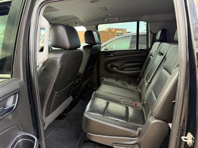 2020 Chevrolet Suburban LT  NO ACCIDENTS - Photo 8 - Edmonton, AB T5S 1P8
