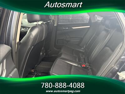 2019 Honda Civic Touring - Photo 8 - Edmonton, AB T5L 1A4