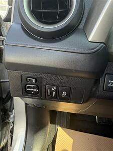 2015 Toyota RAV4 LE   - Photo 15 - Edmonton, AB T5L 1A4