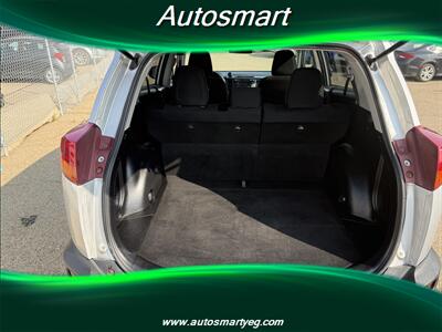 2015 Toyota RAV4 LE   - Photo 7 - Edmonton, AB T5L 1A4