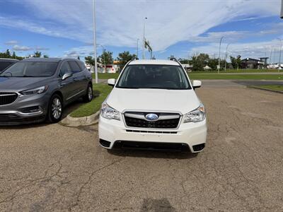 2015 Subaru Forester 2.5i  NO ACCIDENTS - Photo 2 - Edmonton, AB T5S 1P8