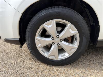 2015 Subaru Forester 2.5i  NO ACCIDENTS - Photo 13 - Edmonton, AB T5S 1P8