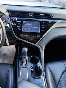 2018 Toyota Camry SE   - Photo 12 - Edmonton, AB T5L 1A4