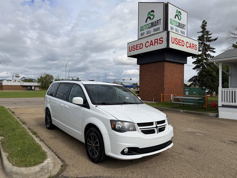 White 2019 Dodge Grand Caravan GT FWD Minivan Front-Wheel Drive Automatic