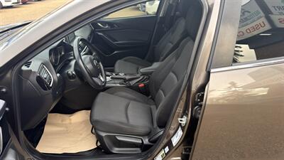 2016 Mazda Mazda3 i Touring  NO ACCIDENTS - Photo 10 - Edmonton, AB T5S 1P8