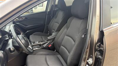 2016 Mazda Mazda3 i Touring  NO ACCIDENTS - Photo 11 - Edmonton, AB T5S 1P8