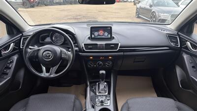 2016 Mazda Mazda3 i Touring  NO ACCIDENTS - Photo 9 - Edmonton, AB T5S 1P8