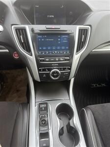2018 Acura TLX SH-AWD V6 w/Tech w/A-SPEC   - Photo 12 - Edmonton, AB T5L 1A4