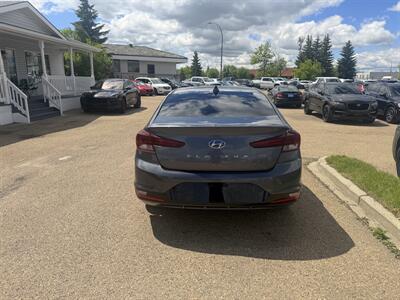 2020 Hyundai ELANTRA Luxury   - Photo 5 - Edmonton, AB T5S 1P8