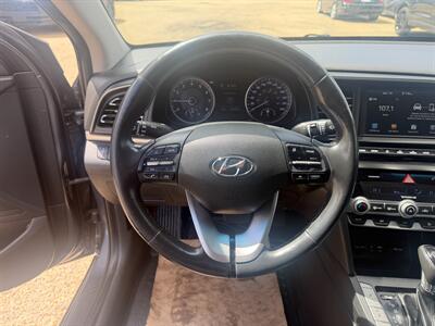 2020 Hyundai ELANTRA Luxury   - Photo 14 - Edmonton, AB T5S 1P8