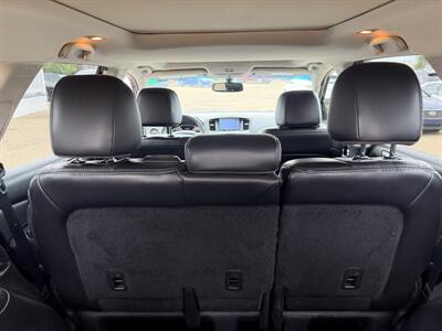 2017 Nissan Pathfinder SL  ONE OWNER - Photo 8 - Edmonton, AB T5S 1P8