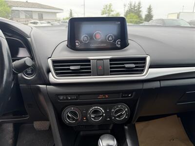 2017 Mazda Mazda3 Touring   - Photo 12 - Edmonton, AB T5S 1P8