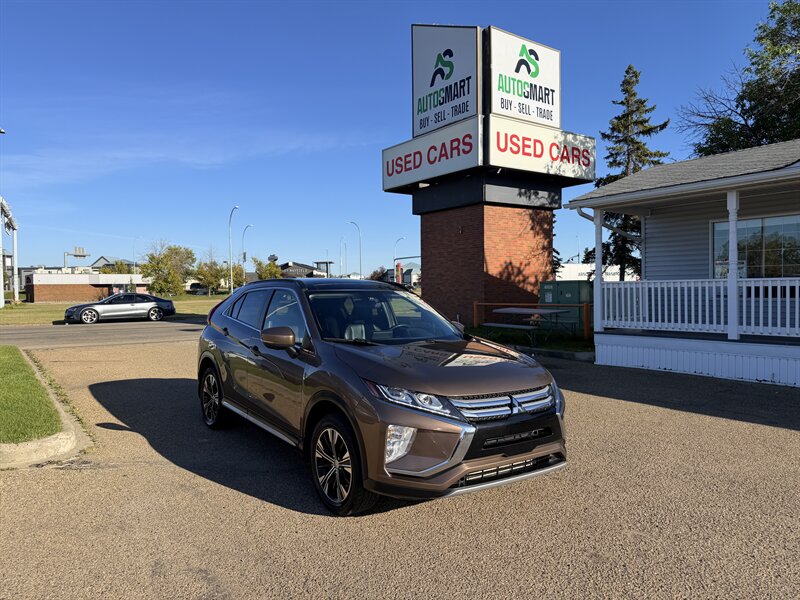 2019 Mitsubishi Eclipse Cross LE  ONE OWNER - Photo 1 - Edmonton, AB T5S 1P8
