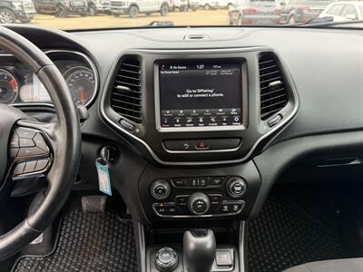 2020 Jeep Cherokee North Edition  ONE OWNER - Photo 13 - Edmonton, AB T5S 1P8