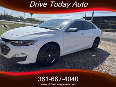2020 Chevrolet Malibu LT - Photo 2 - El Campo, TX 77437