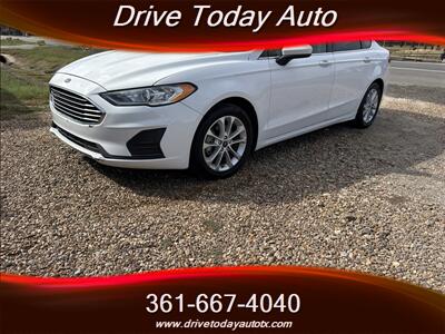 2019 Ford Fusion SE   - Photo 2 - El Campo, TX 77437
