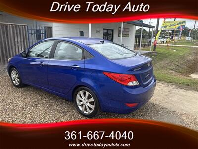 2013 Hyundai ACCENT GLS - Photo 2 - El Campo, TX 77437