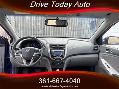 2013 Hyundai ACCENT GLS - Photo 9 - El Campo, TX 77437