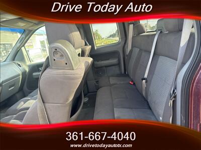 2005 Ford F-150 XL - Photo 8 - El Campo, TX 77437