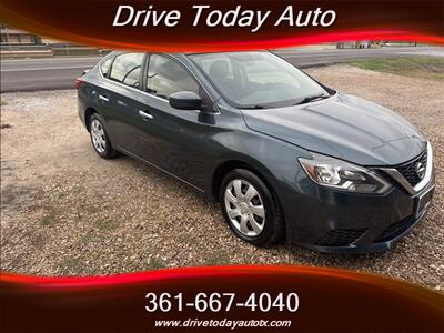 2017 Nissan Sentra S - Photo 5 - El Campo, TX 77437
