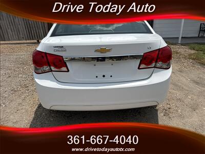 2016 Chevrolet Cruze Limited 1LT Auto - Photo 4 - El Campo, TX 77437