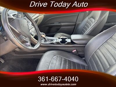 2014 Ford Fusion SE - Photo 7 - El Campo, TX 77437