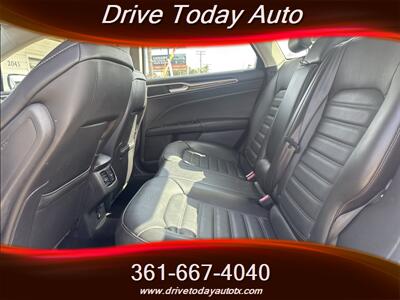 2014 Ford Fusion SE - Photo 8 - El Campo, TX 77437