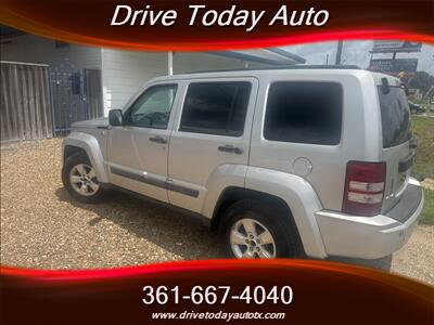 2012 Jeep Liberty Sport - Photo 3 - El Campo, TX 77437
