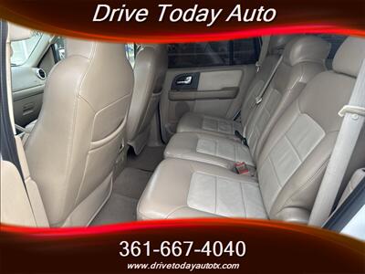 2005 Ford Expedition Eddie Bauer - Photo 7 - El Campo, TX 77437