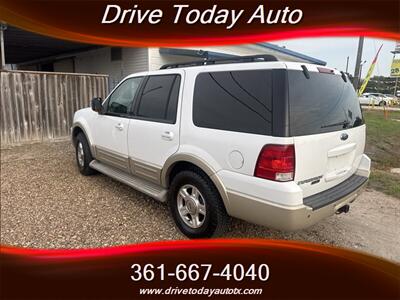 2005 Ford Expedition Eddie Bauer - Photo 2 - El Campo, TX 77437