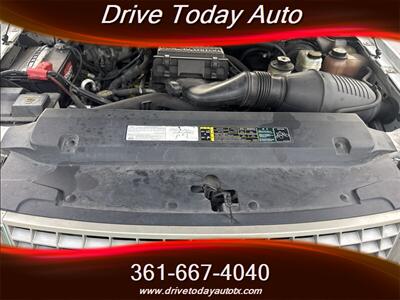 2005 Ford Expedition Eddie Bauer - Photo 9 - El Campo, TX 77437