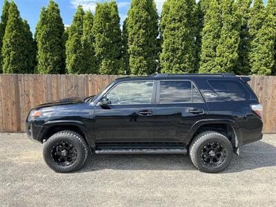 2022 Toyota 4Runner TRD Off-Road - Photo 3 - West Richland, WA 99353